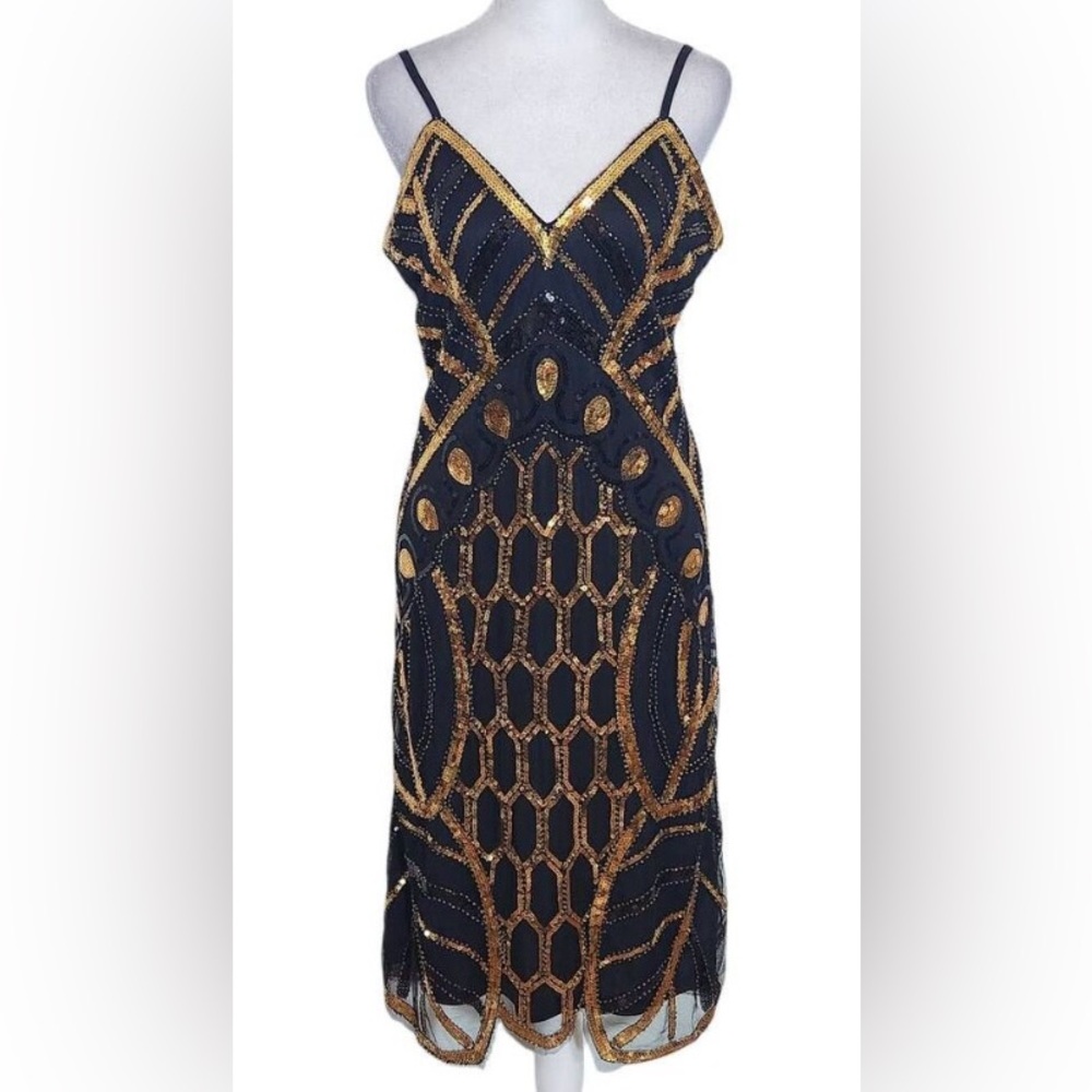 Metme Black and Gold Sequin Cocktail Dress 
Size Medium Sequin Formal Dress
